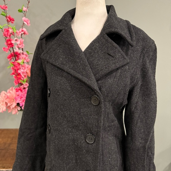 Smart Set Trench Coat - Picture 2 of 11